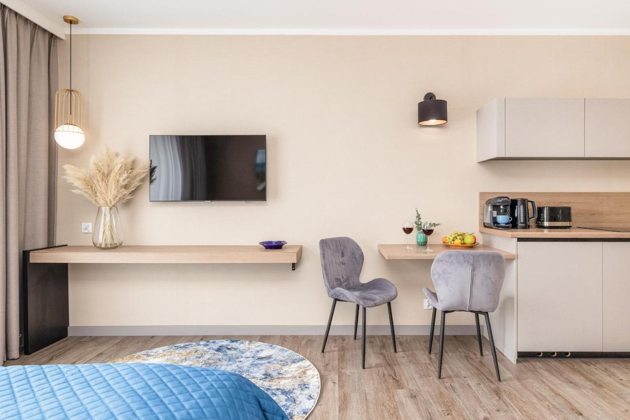 Blue Seashell Bel Mare Near The By Renters *